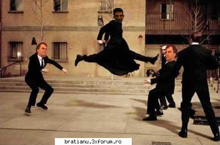 Poze cu profi - scena bataliei dintre cei doi alesi Neo-Pascu - Arhiva ( Profii )
