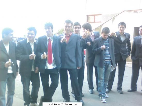 Uniforme?! - psy - Pareri Generale